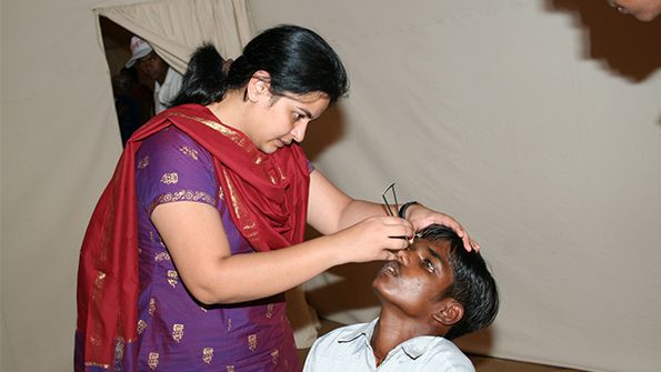 Eye clinics for all